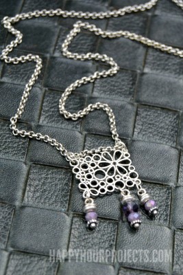 http://happyhourprojects.com/wp-content/uploads/2016/05/May-Flowers-Necklace-3.1-267x400.jpg