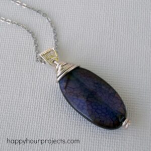 Wire-Wrapped Pendant Tutorial for Beginners at www.happyhourprojects.com