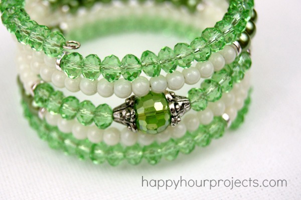 Easy Two-Tone Memory Wire Bracelet at www.happyhourprojects.com