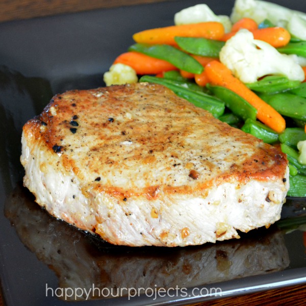 Easy Skillet Pork Chops at www.happyhourprojects.com