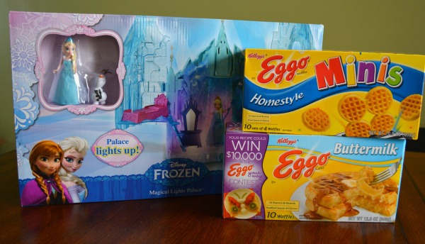 Getting Ready For Disney's FROZEN with Eggo Minis Snowman Waffle Kabobs at www.happyhourprojects.com #shop #FROZENFun