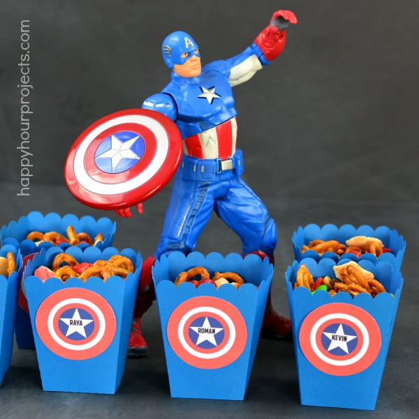 Captain America Movie Treat Boxes at www.happyhourprojects.com #HeroesEatMMs #CollectiveBias #shop