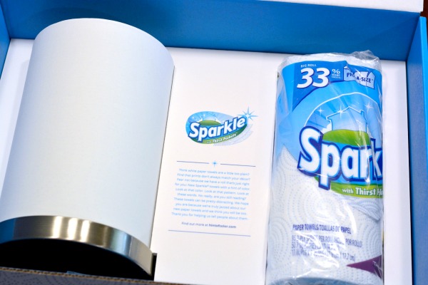 Sparkle Paper Towels #hintofcolor #SparkleTowels