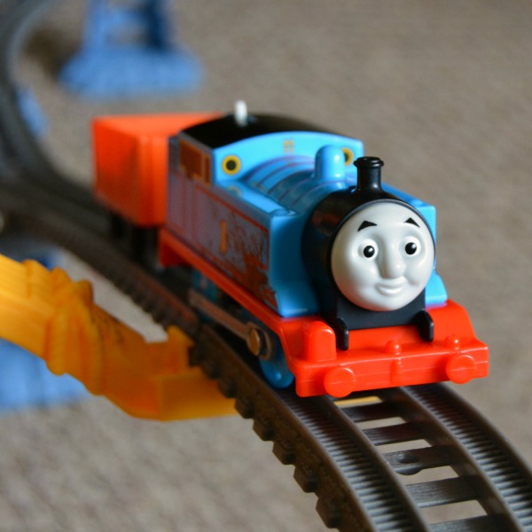 Great Gifts for Kids | Thomas & Friends TrackMaster Train Set at www.happyhourprojects.com