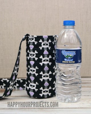 15 Minute Water Bottle Sling at happyhourprojects.com